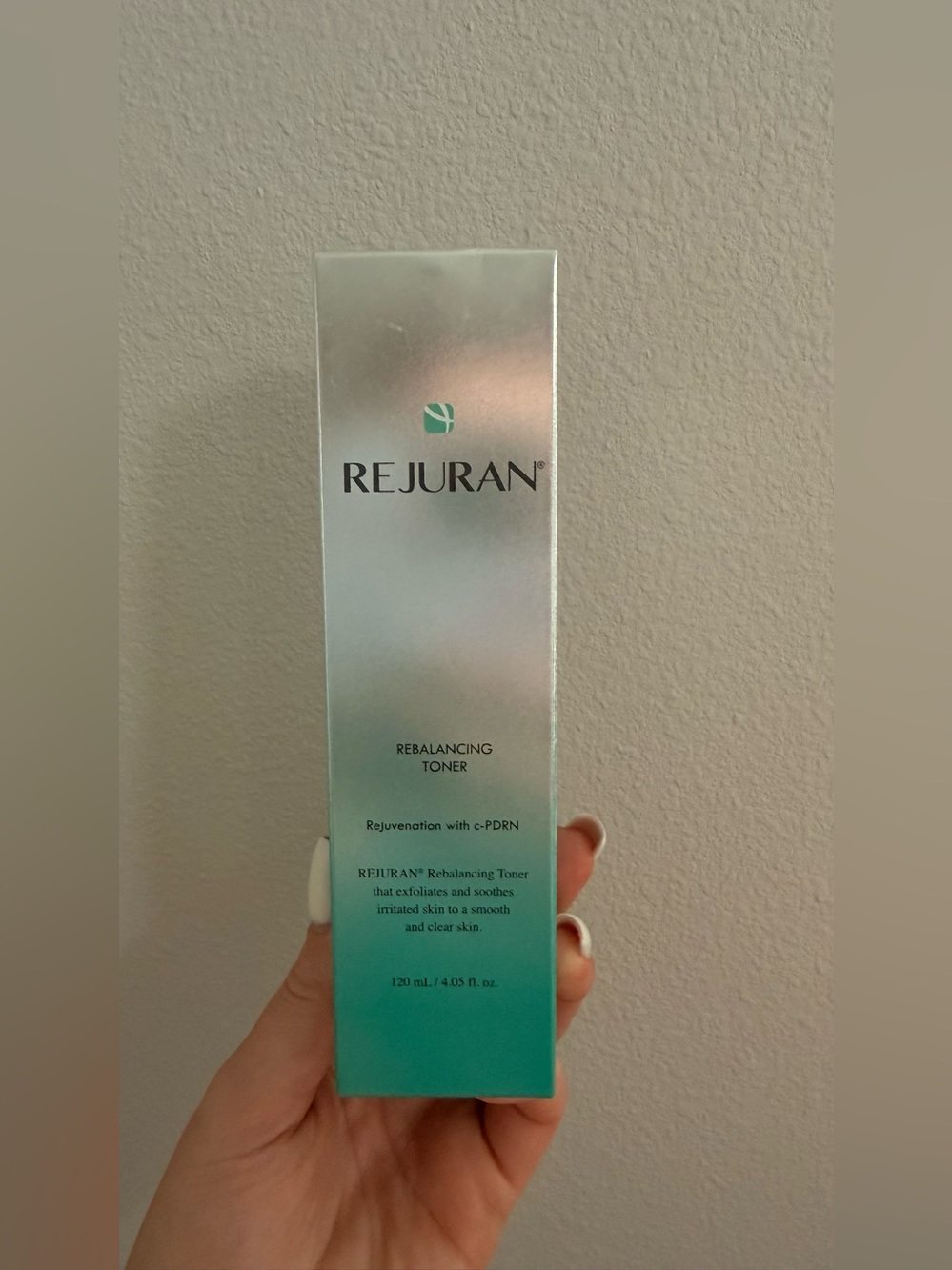 REJURAN Rebalancing Toner - Teal/Green
